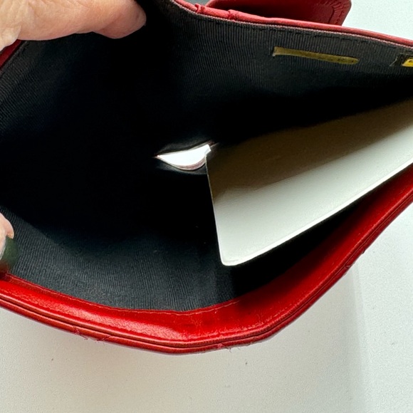 Chanel - Authentic - Lambskin Wallet - Red - Gorgeous with COA and Box - Picture 12 of 16